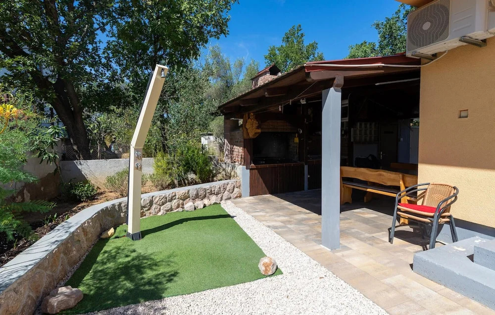 Awesome Apartment in Seline With Wifi and 1 Bedrooms