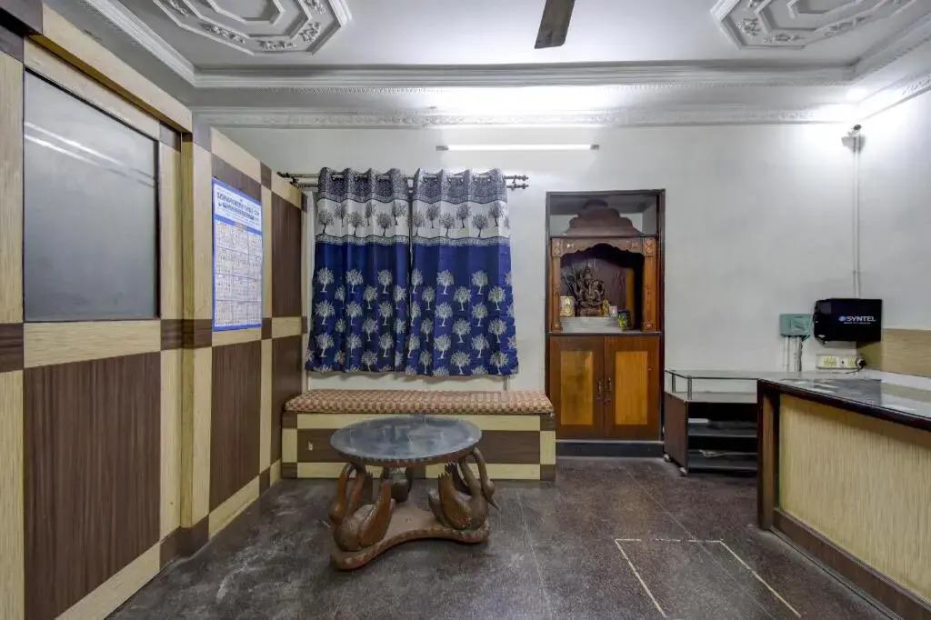 Ashish Inn Guest House by OYO Rooms