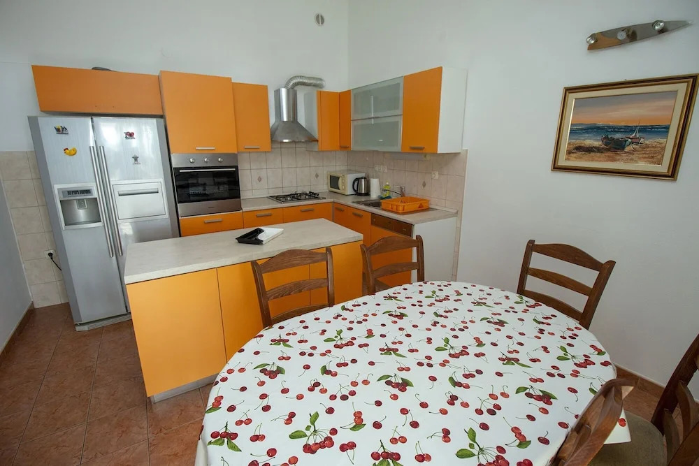 Apartments Mirko