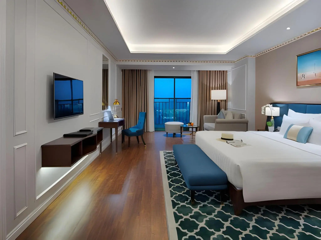 FLC Halong Bay Golf Club & Luxury Resort