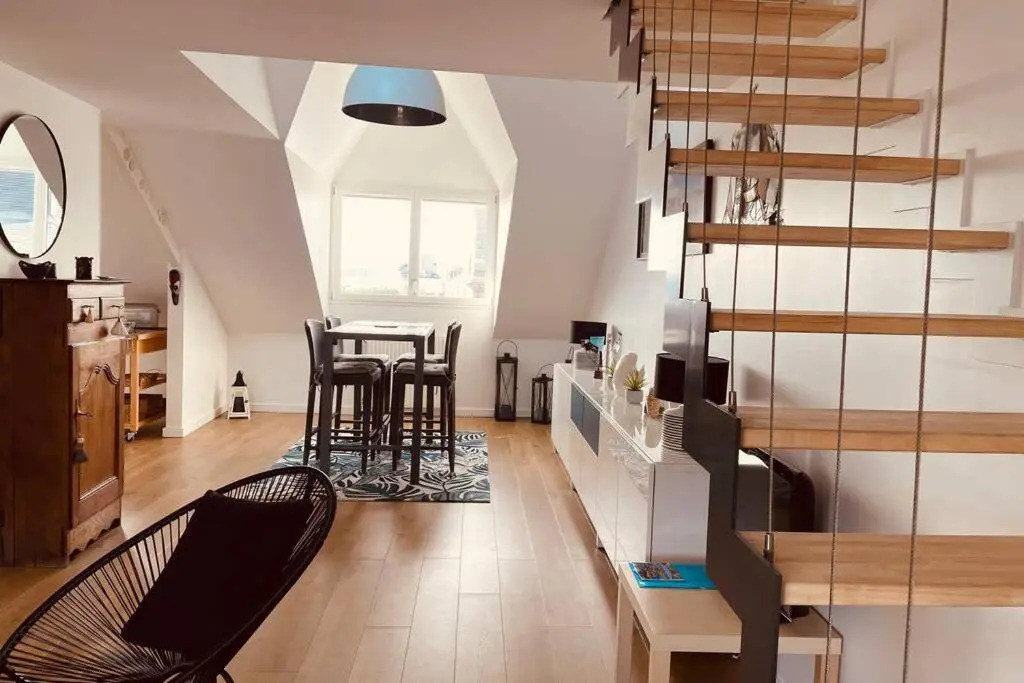 **La Bretonnerie, bel appartement de standing