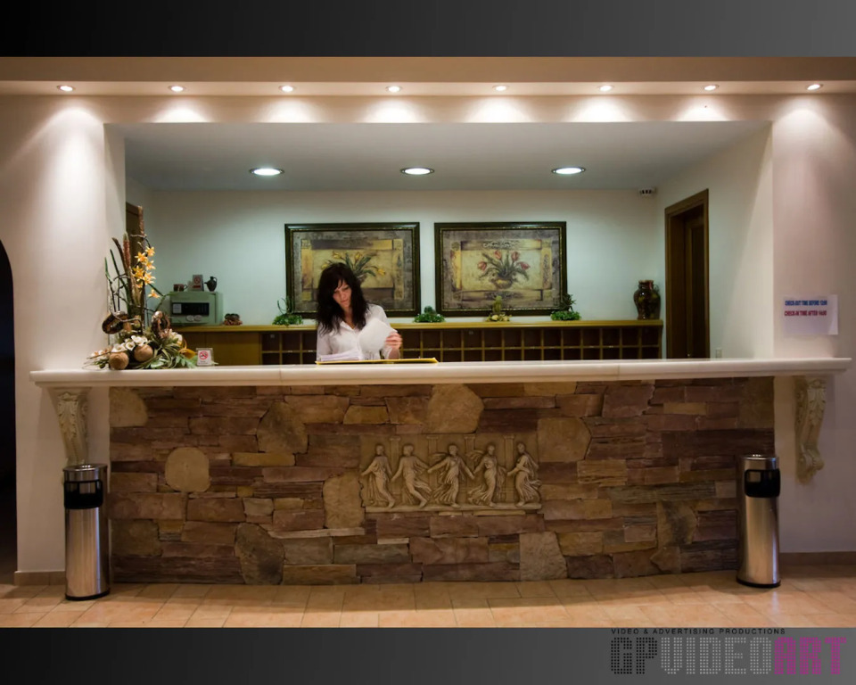 Plaza Beach Hotel
