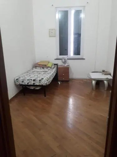 Flat 3 Bedrooms 1 Bathroom - Genoa
