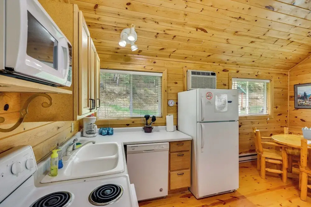 Hike, Ski, ATV & More: Deadwood Cabin w/ Grill
