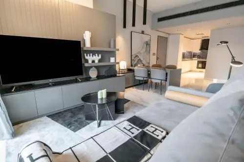 FAM Living - MAG318 - Business Bay