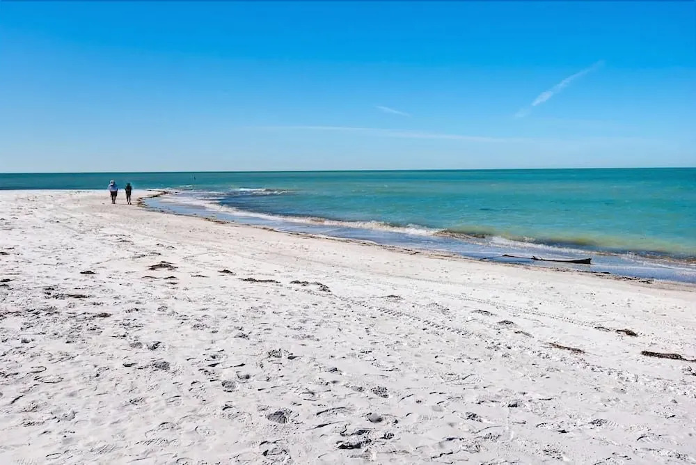 Anna Maria Grand Beach House Apartment 9