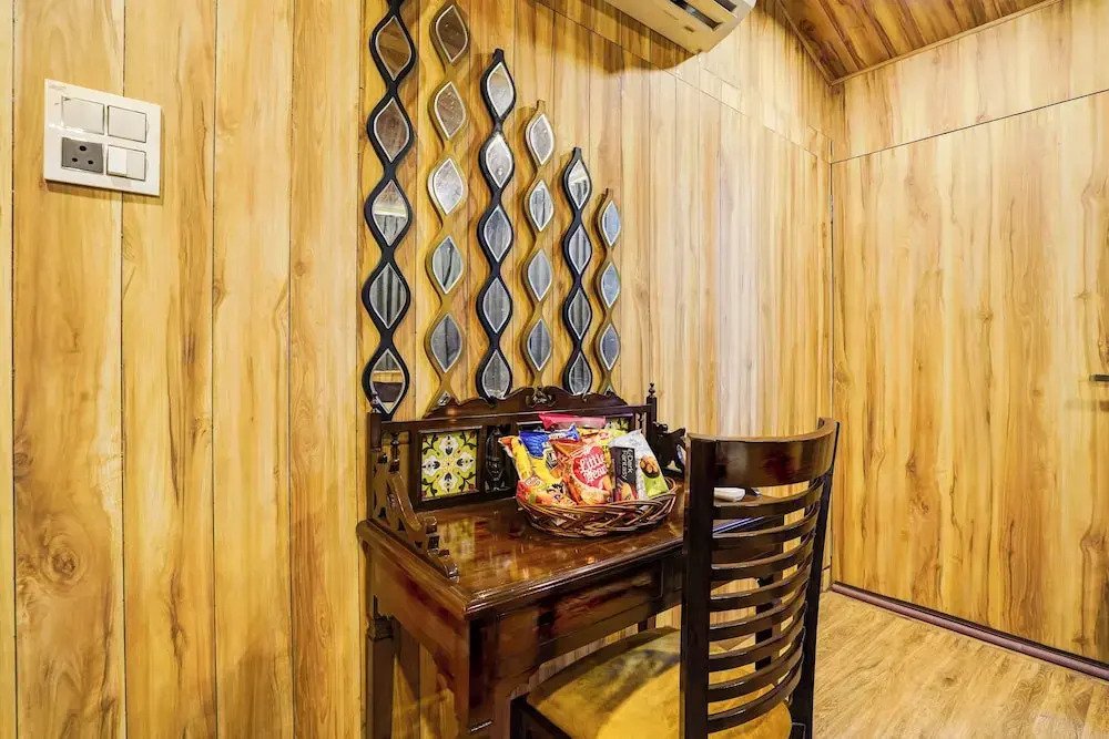 Alaya Stays Fortezza | Pet-friendly 6-BHK Farmhouse With Private Pool