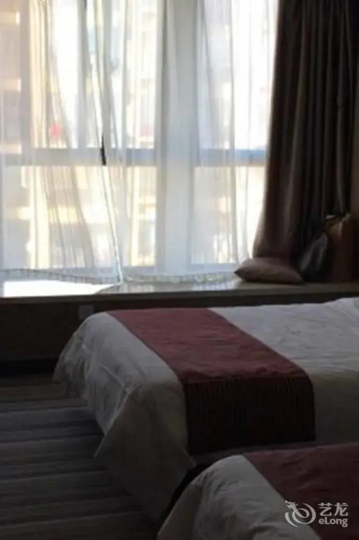 Starway Hotel