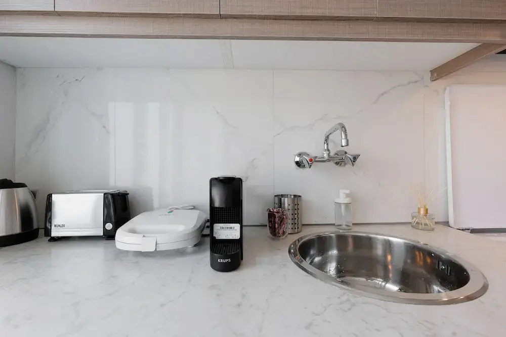 City Panorama - One Bedroom Apartment