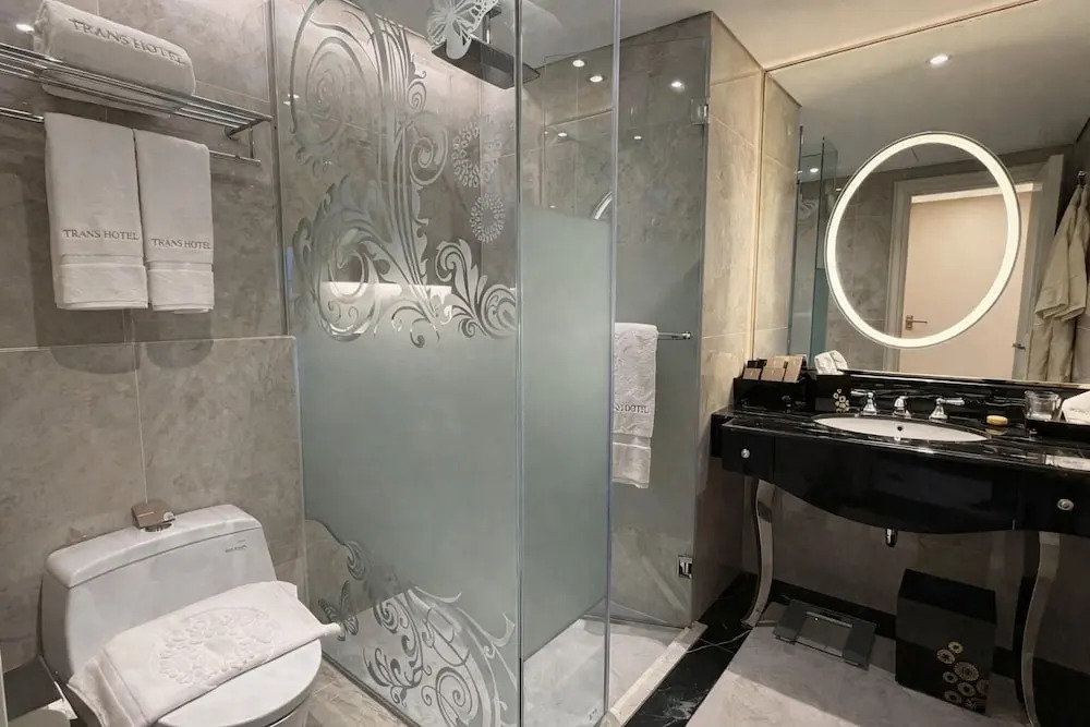 Trans Hotel Jakarta