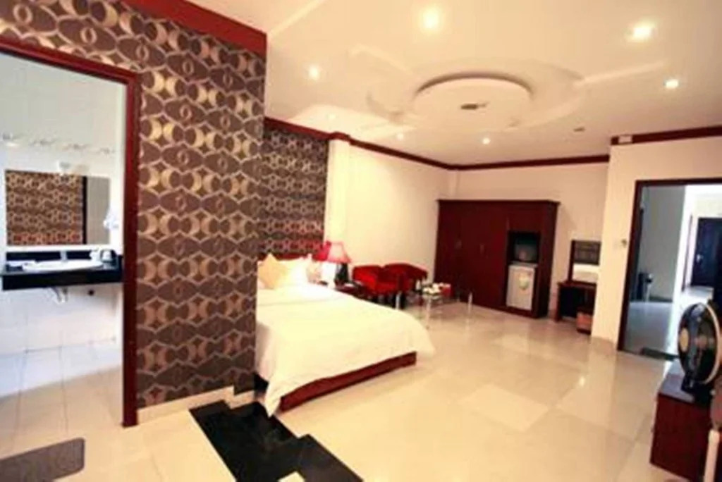 Lighting Hotel