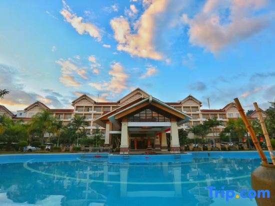 Sanjiang Peninsula Hotel