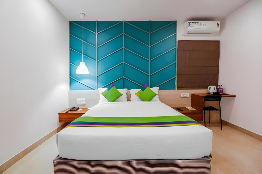 YC Grand Mystic Premier, Electronic City