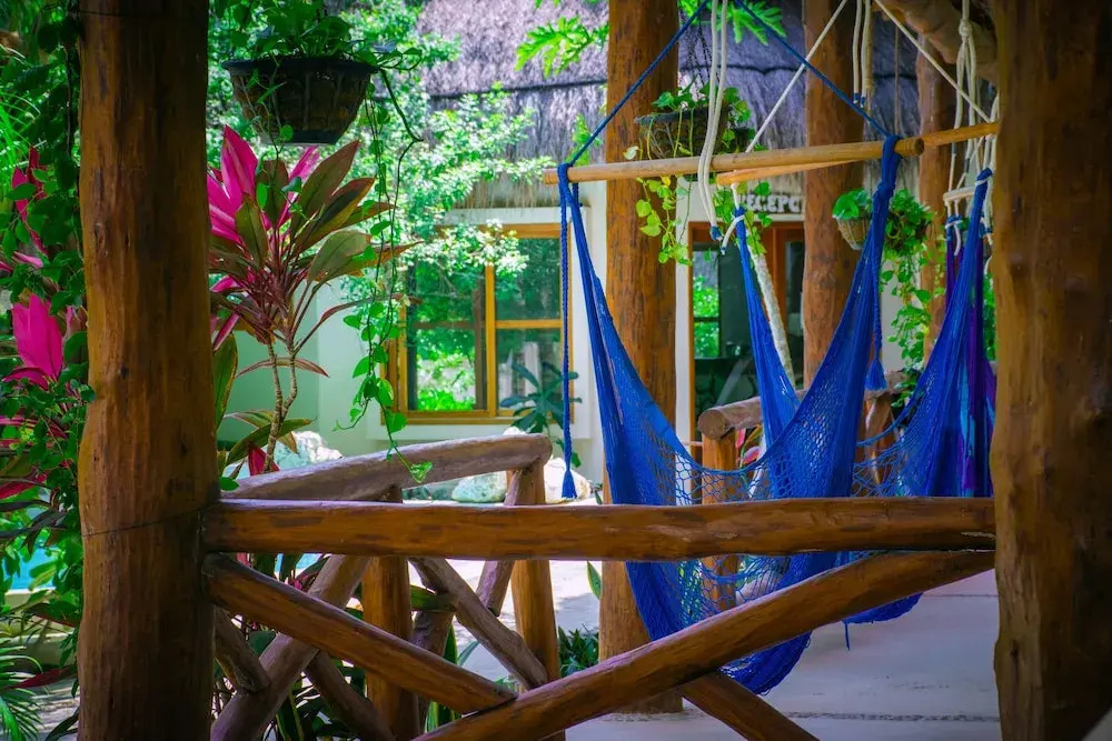 Casa Iguana Holbox - Beachfront Hotel