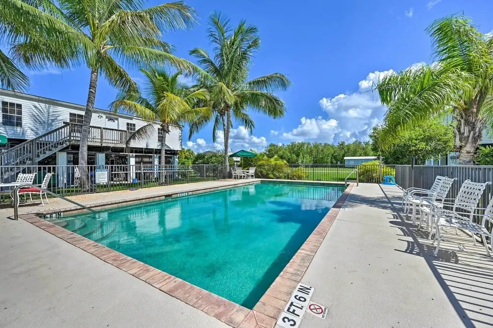 Everglades City Cabin: Dock & Heated Pool!