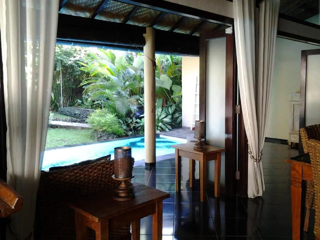 Villa Jati - Private Poolside Villa Central Lovina