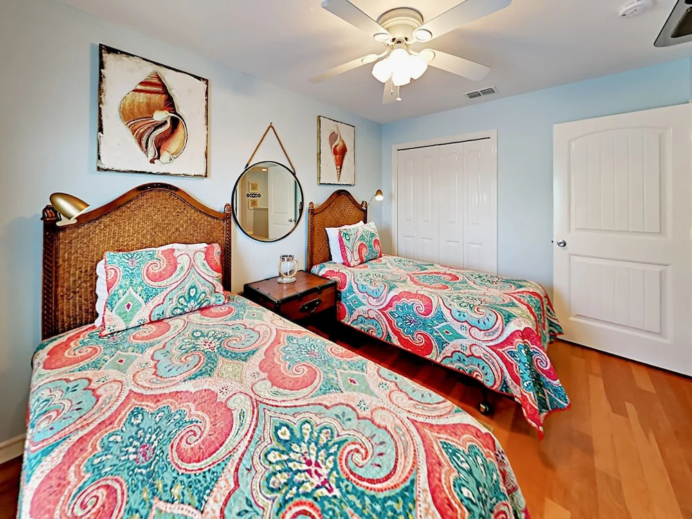 604 Beach Access Road Townhouse 1A Unit 4 4 Bedrooms 3 Bathrooms Townh