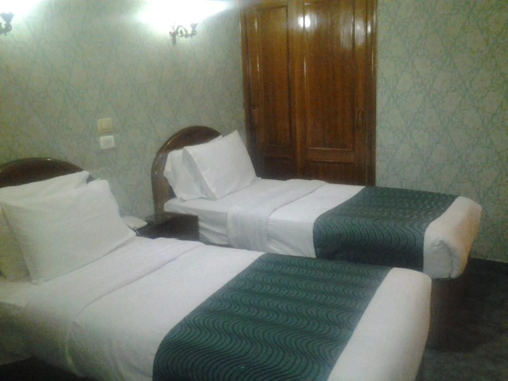 Cleopatra Family Residents مصريين فقط EGYPTIANS ONLY