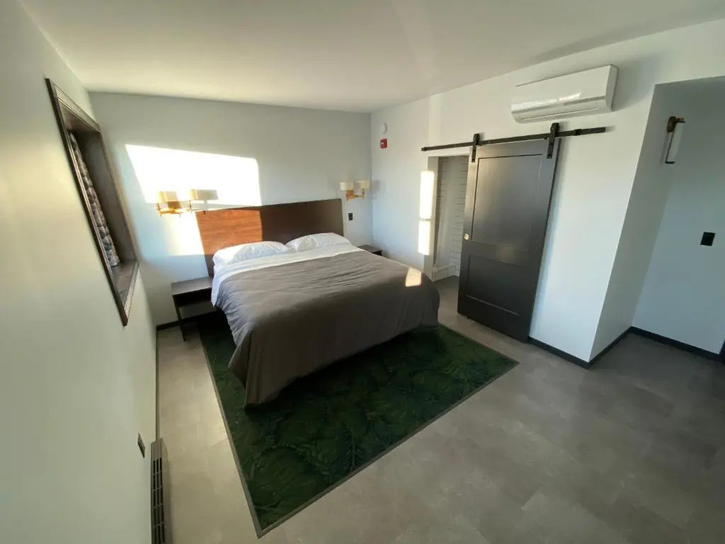 St. James Hotel