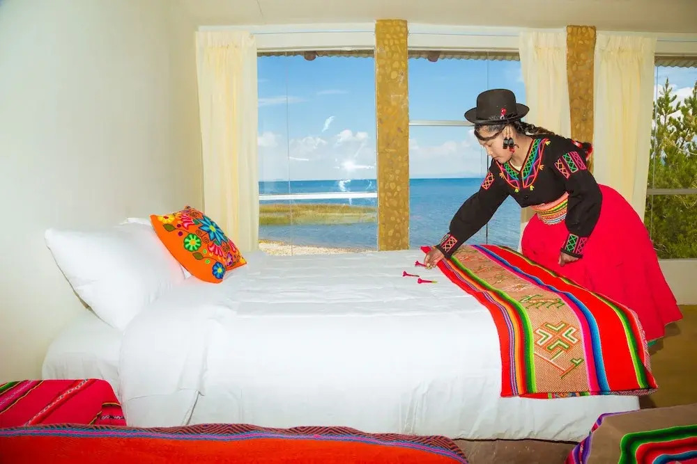 titicaca lodge - LUQUINA
