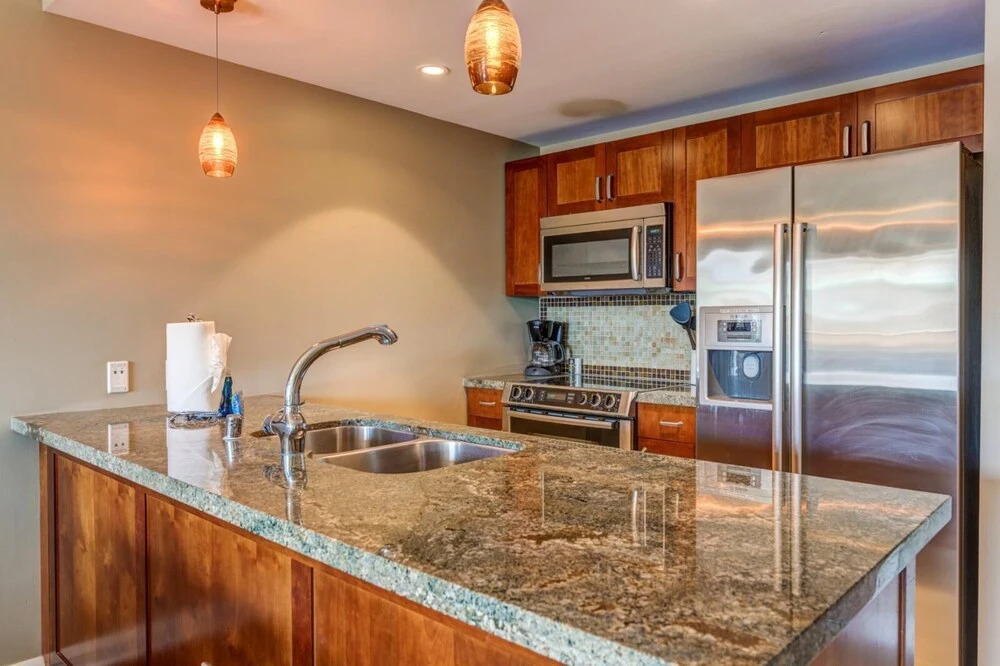 K B M Resorts- Hkh-742 Spacious 2Bd Villa, Private Balcony and Entertainment Package!