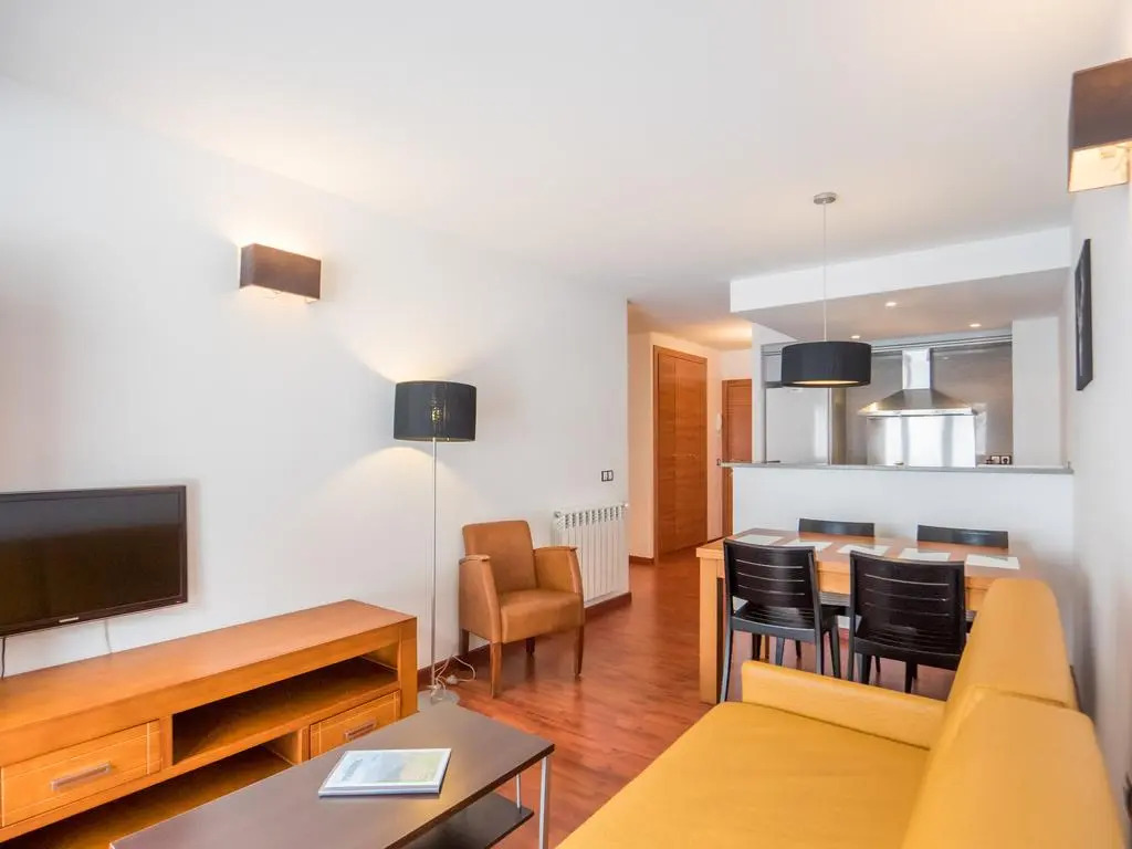 Peretol Apartments