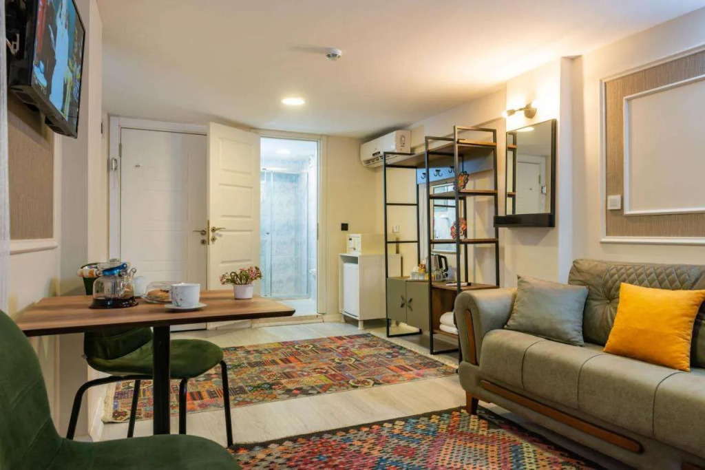 BLUE MARMARA SUITES