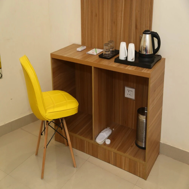Fabhotel Aanya Suites