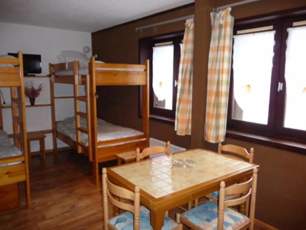 Appartement Montgenèvre, 1 pièce, 4 personnes - FR-1-445-75
