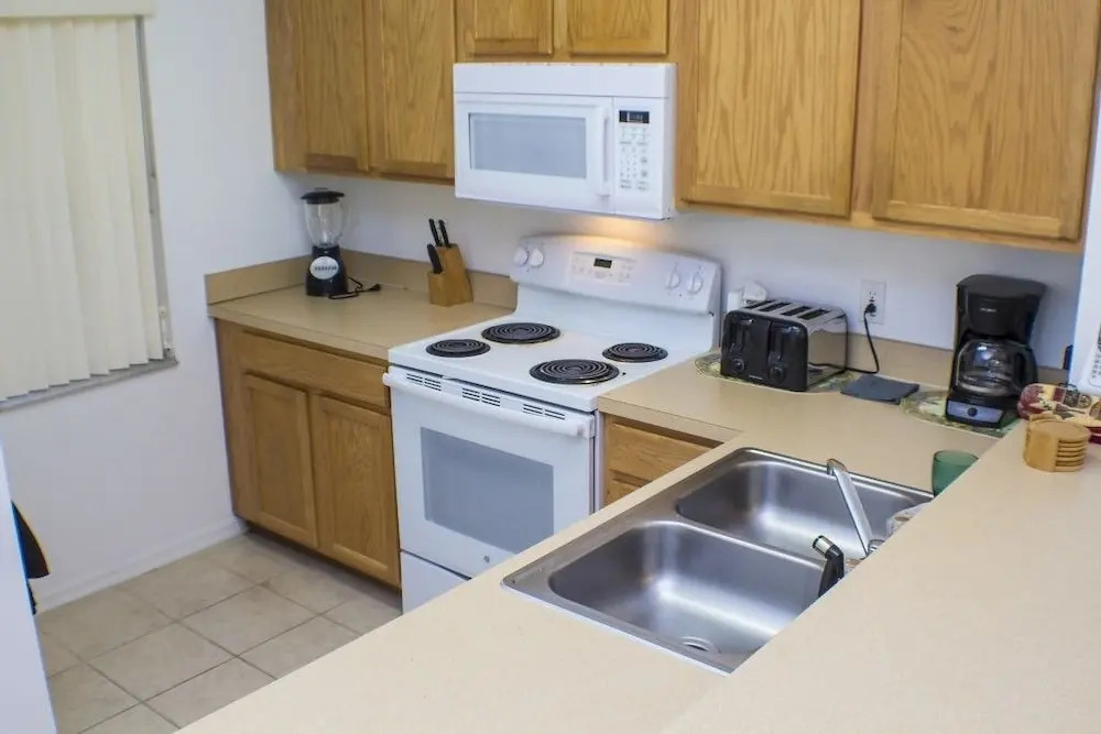 Ip60347 - Lake Berkley - 3 Bed 2.5 Baths Townhome