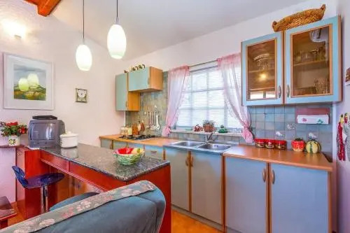 House Ondina