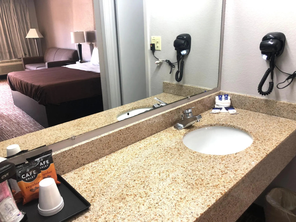 America's Best Value Inn