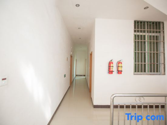 Guangnan Xinning Hotel