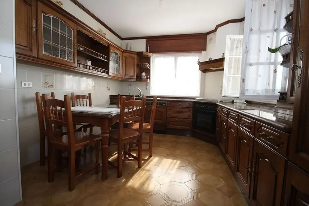 House - 4 Bedrooms - 101886