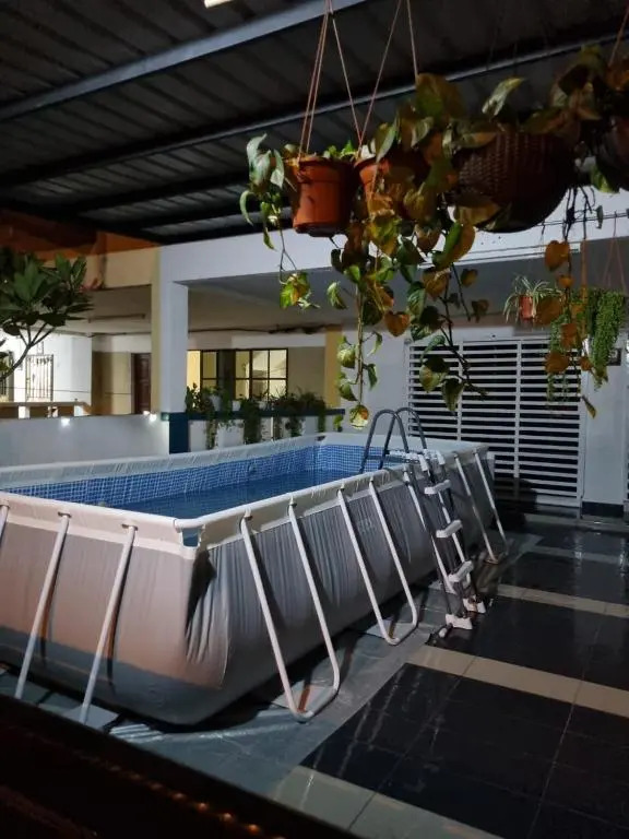 PRIVATE POOL WITH Wifi Ssue Klebang Chemor Homestay-Guesthouse