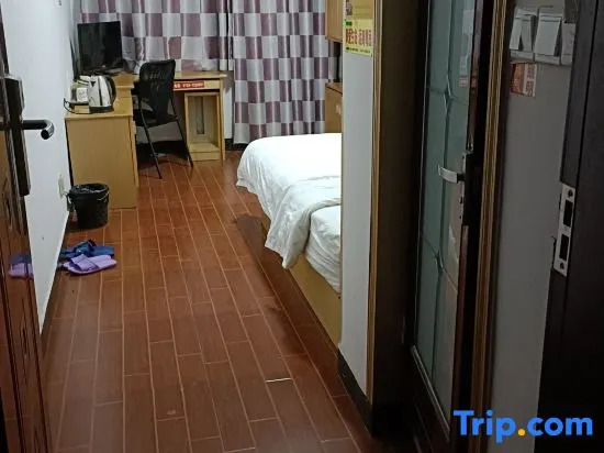 Yixing Hotel