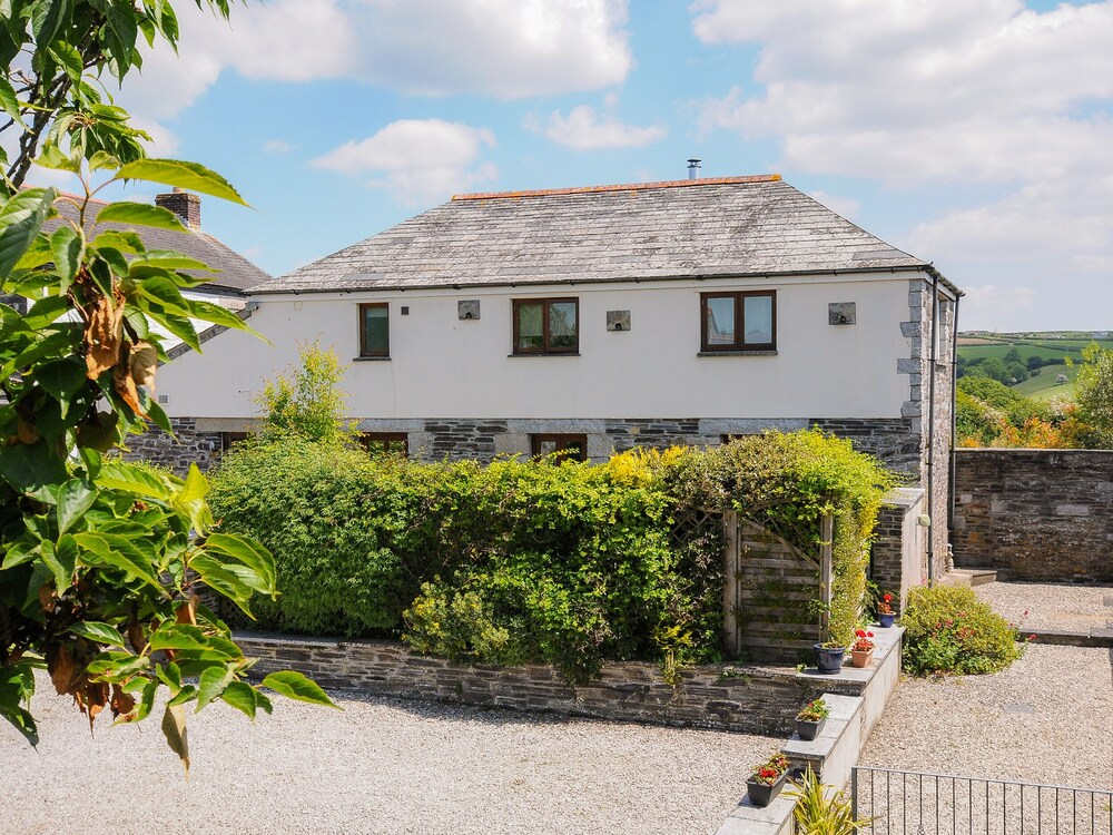 Great Brightor Cob Barn