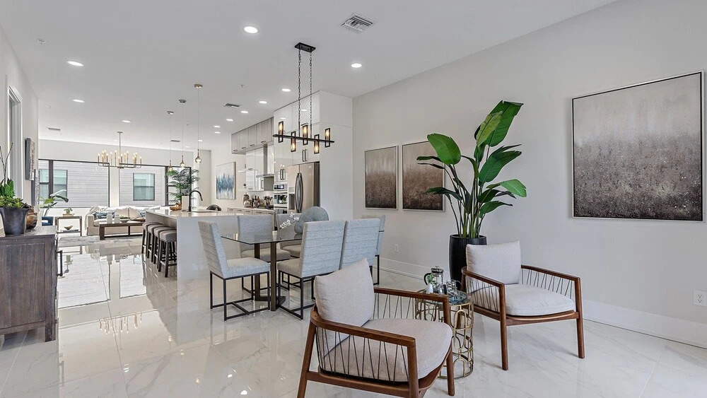 Uptown Luxury On Audubon 4 Bedroom Townhouse by RedAwning