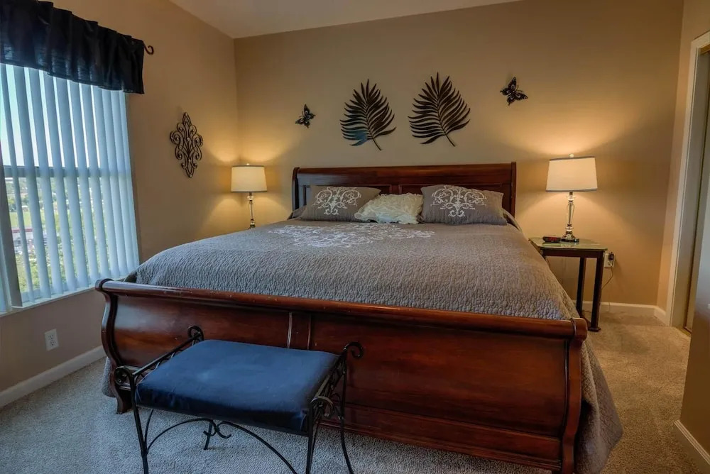 Whispering Pines 213