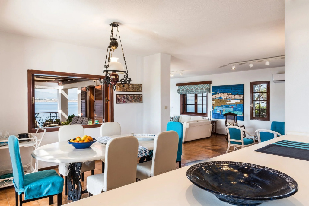 Alianthos Villa