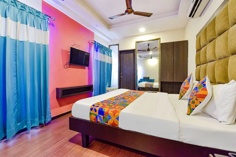 FabHotel Teliko Silver