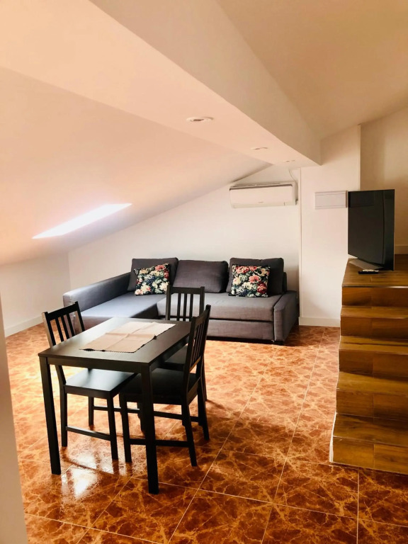 Apartamento Turistico Atico La Taberna