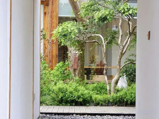Yizhaiyisheng Guesthouse
