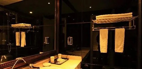Babylon Hotel