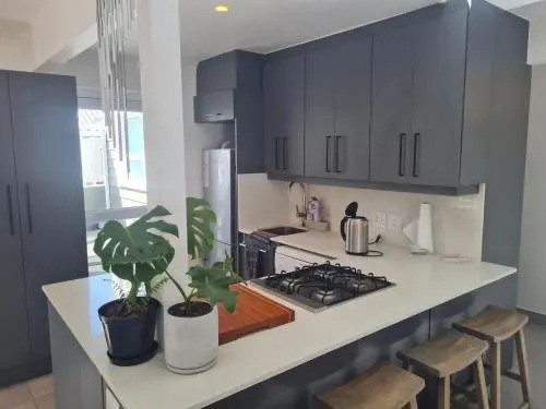 Point Village Accommodation - Wallace 9