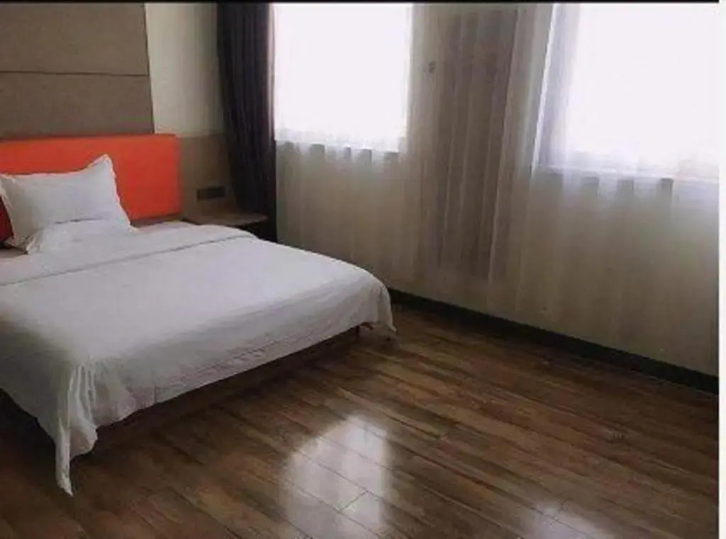 7Days Inn Xuzhou Normal University Yunlong Mountain