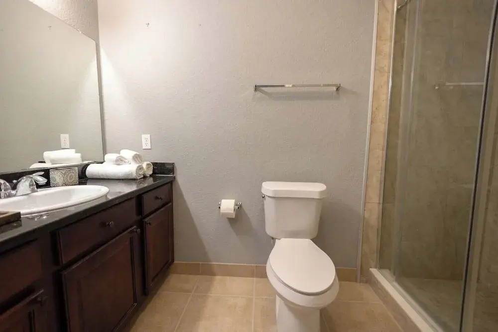 1370 Tuscana LN Davenport, 3bed