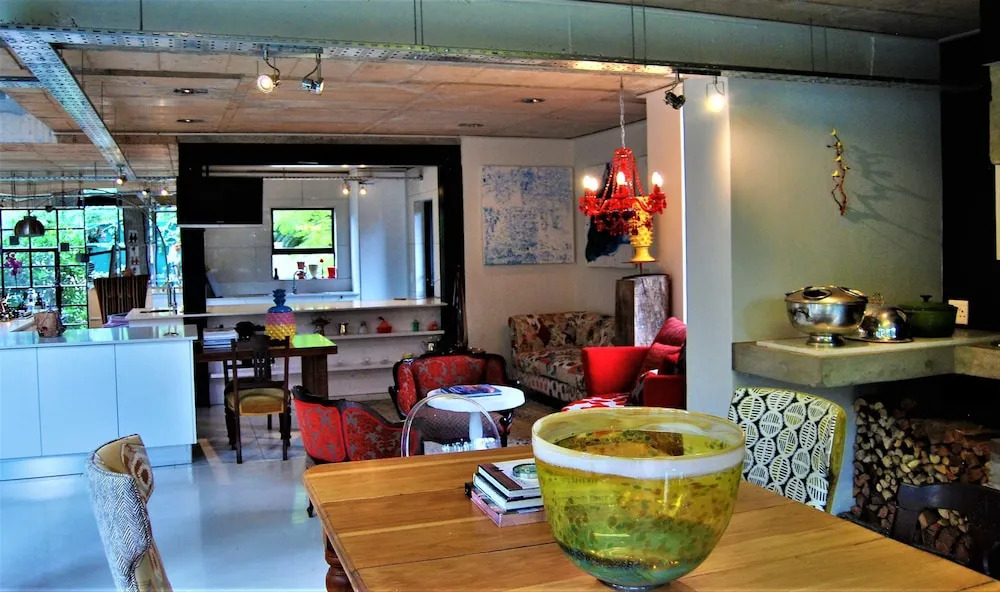 The Bright House Villa