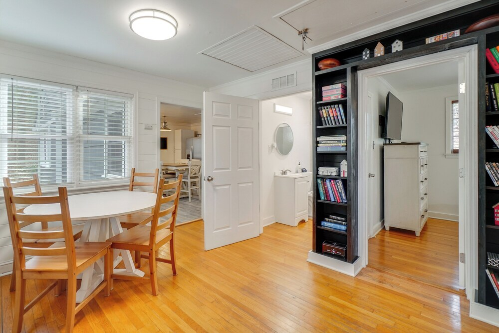 Family-Friendly Knoxville Home: Close to UT