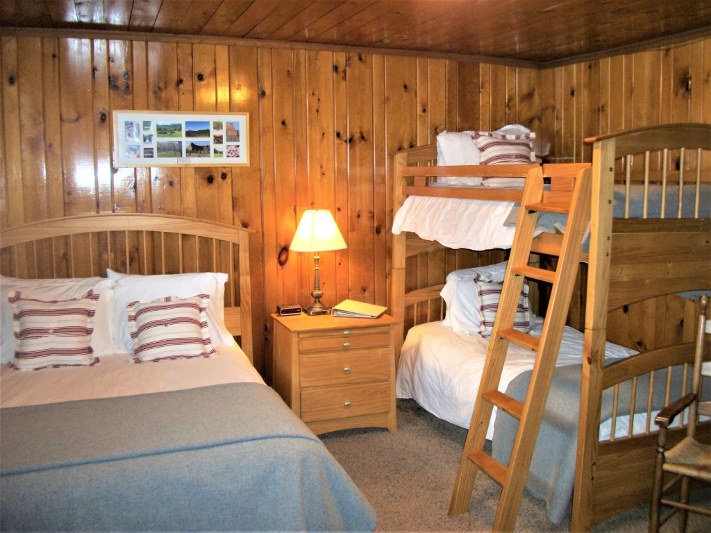 Garnet Hill Lodge